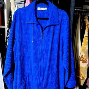 (43) NWT Breckenridge jacket zip up royal blue.